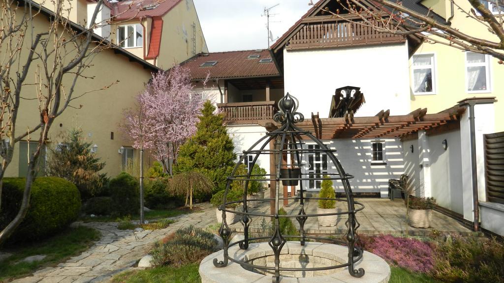 Apartment Pension Stark Františkovy Lázně エクステリア 写真