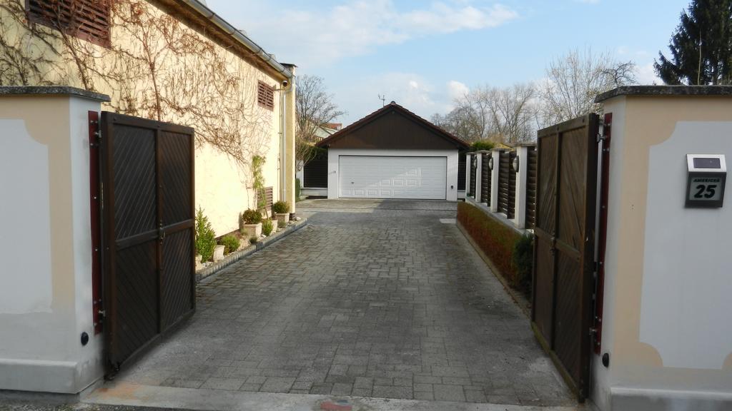 Apartment Pension Stark Františkovy Lázně エクステリア 写真