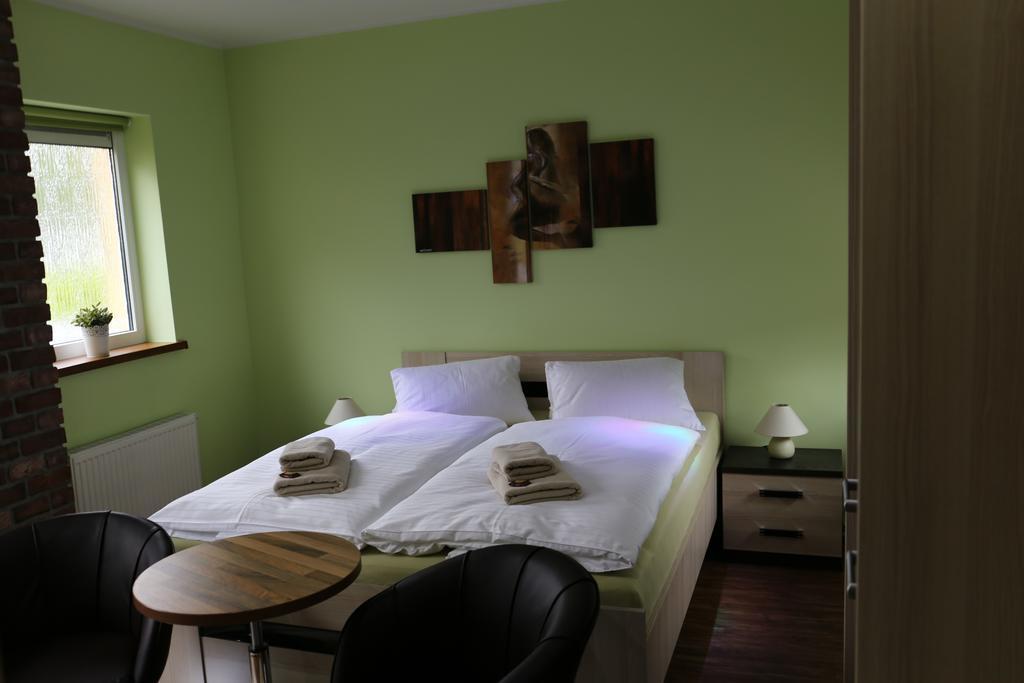 Apartment Pension Stark Františkovy Lázně エクステリア 写真